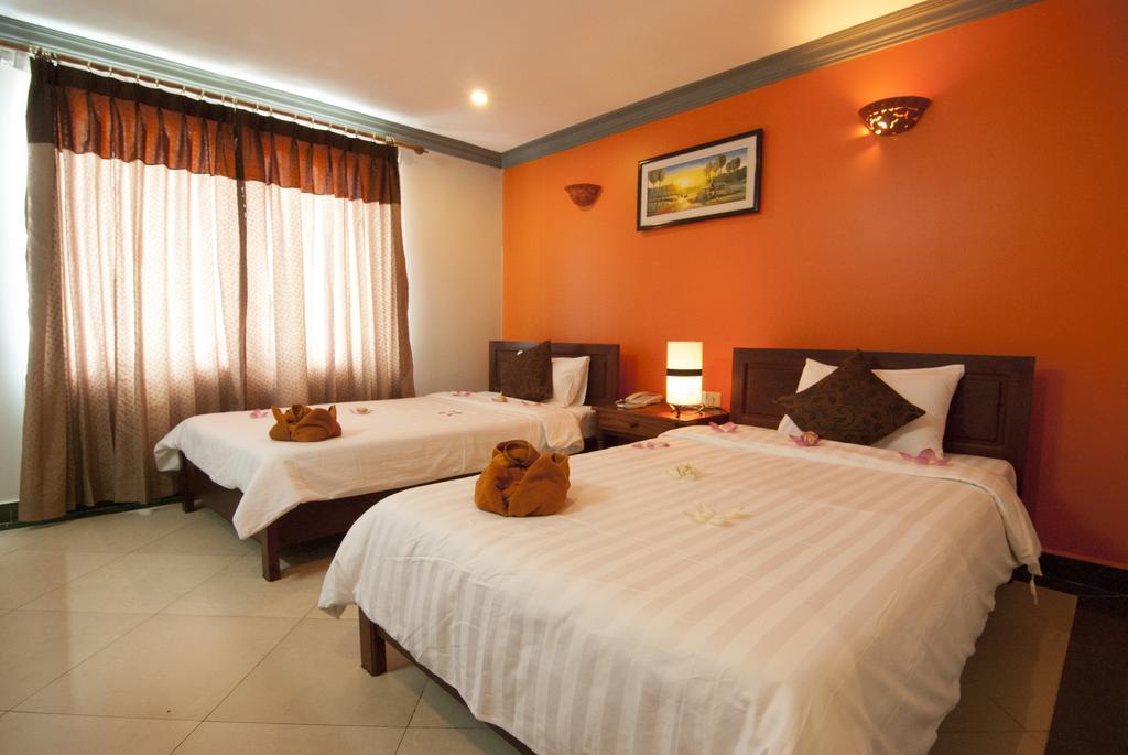 โรงแรทัน แกง อังกอร์ Hotel เสียมราฐ ภายนอก รูปภาพ