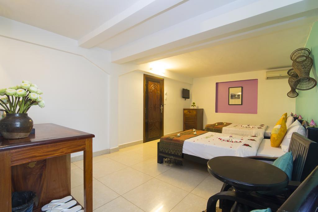 โรงแรทัน แกง อังกอร์ Hotel เสียมราฐ ภายนอก รูปภาพ