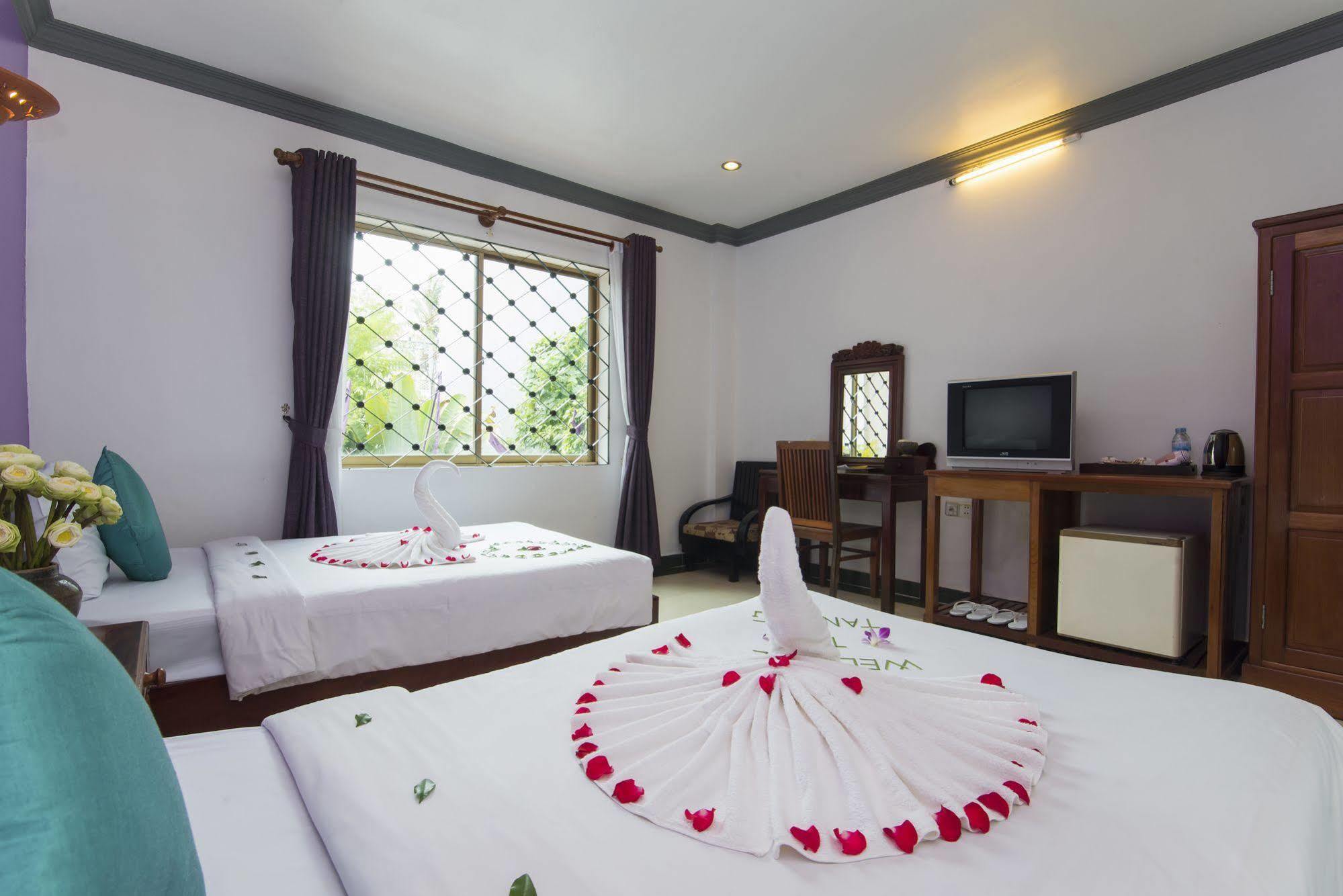โรงแรทัน แกง อังกอร์ Hotel เสียมราฐ ภายนอก รูปภาพ