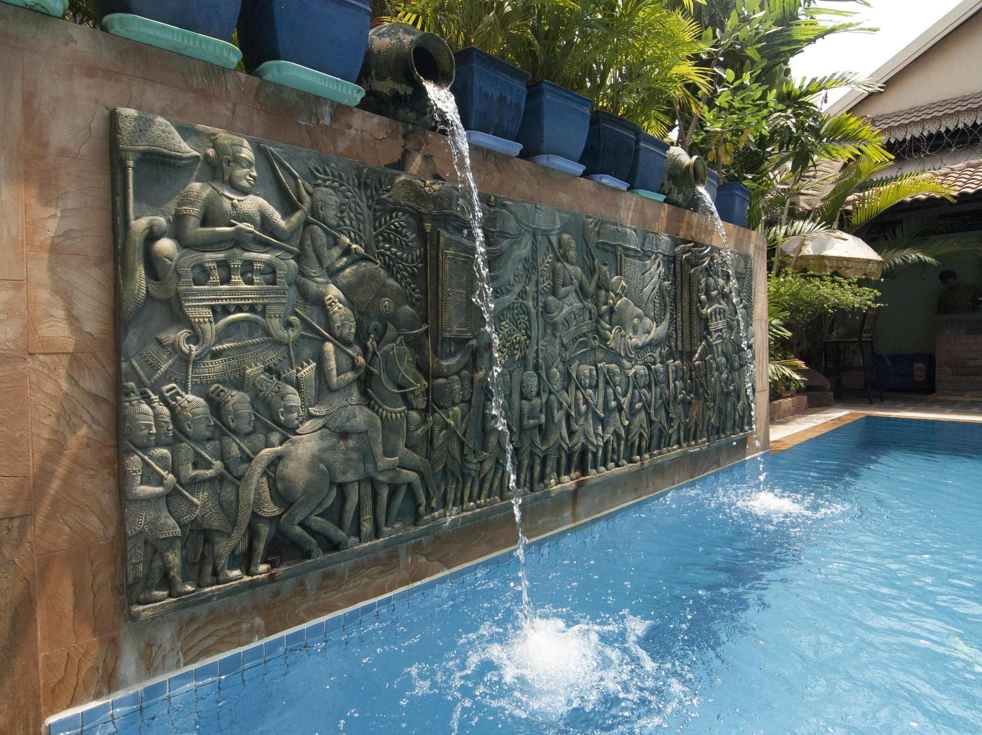 โรงแรทัน แกง อังกอร์ Hotel เสียมราฐ ภายนอก รูปภาพ